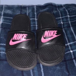 Nike Benassi Slide Sandals